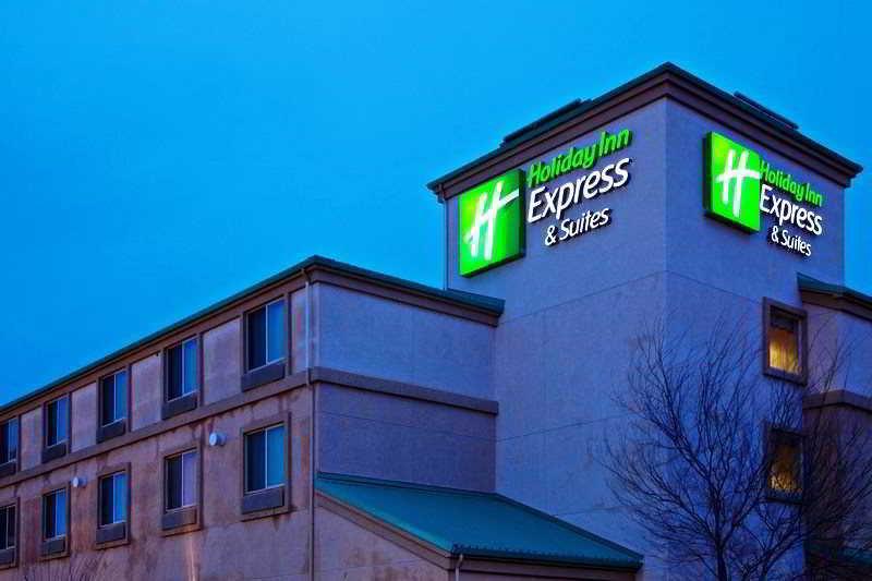 Holiday Inn Express & Suites Elk Grove Central - Hwy 99 By Ihg Экстерьер фото